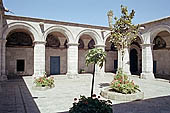 Arequipa, Convent of Santa Catalina de Sena cloister of the novices 